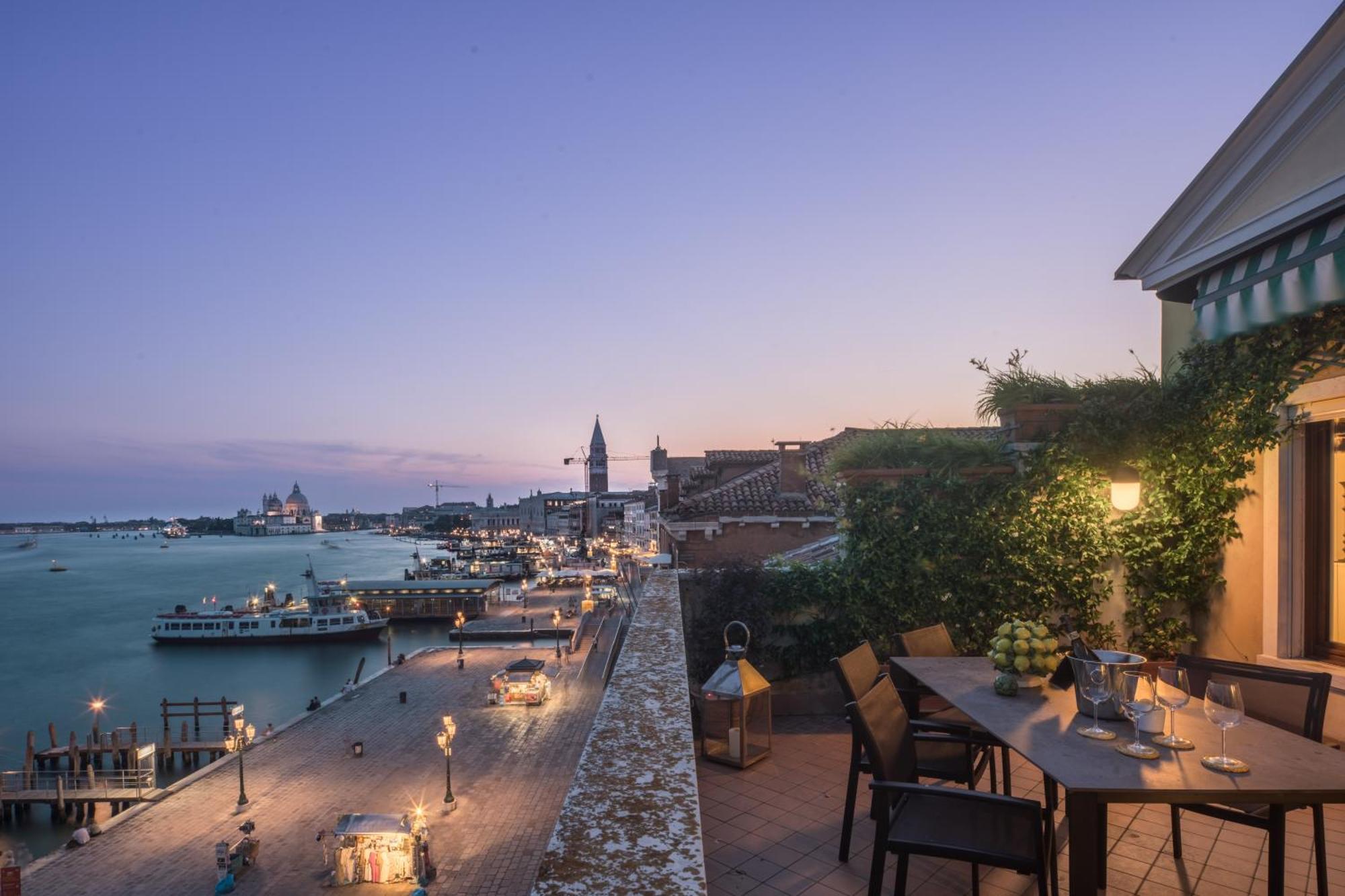 Апартаменти Attic Boutique San Marco R&R Венеція Екстер'єр фото